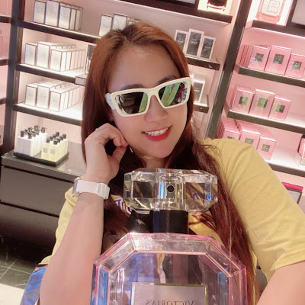 Meet your Posher, Trang